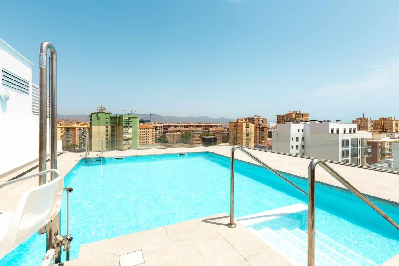 Cosmopolitan Apt & Malaga Beach Bagian luar foto