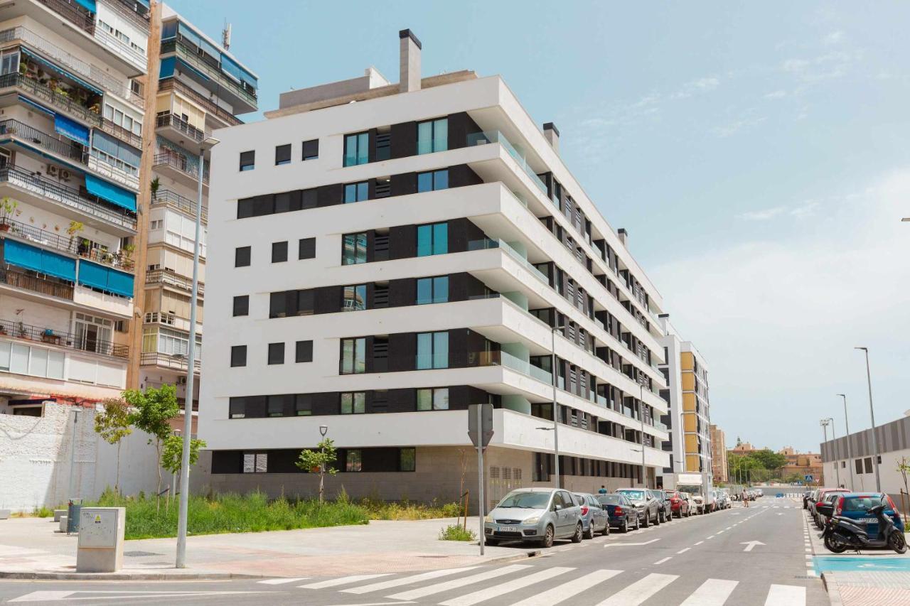 Cosmopolitan Apt & Malaga Beach Bagian luar foto